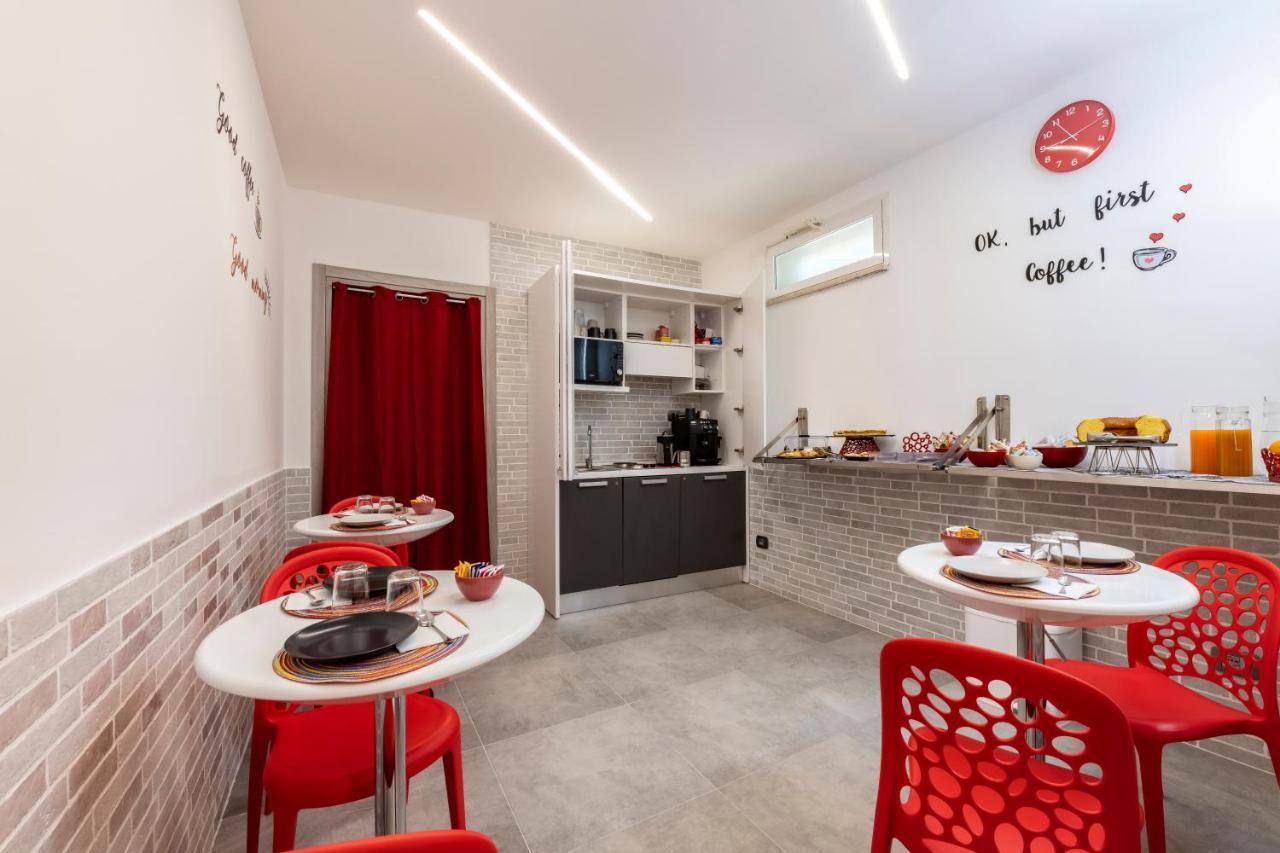 Bnb Aria Di Mare Санта-Маринелла Екстер'єр фото